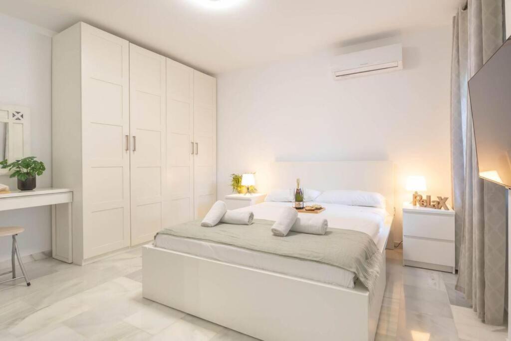 Ct 181 - Royal Golf Gardenapartment 贝纳尔马德纳 外观 照片